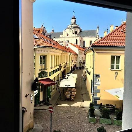 Very Stikliu Street *