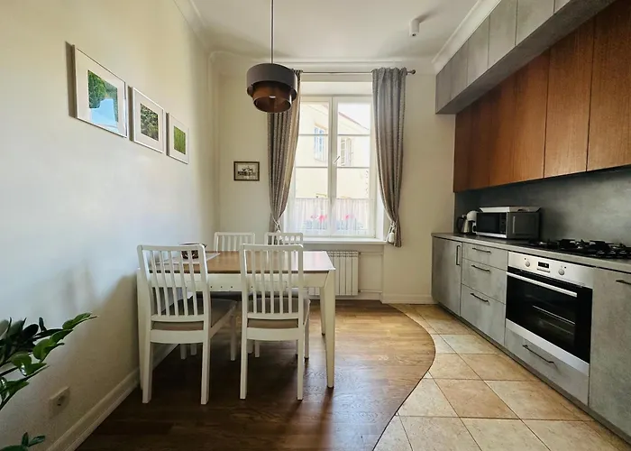 Very Stikliu Street Apartman *